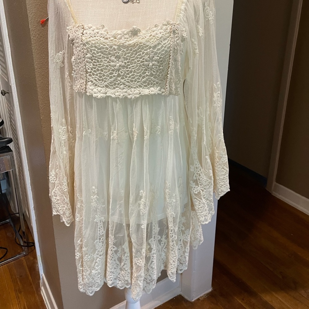 Lace top